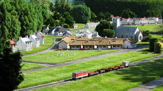 model-railway-village-southport.jpg